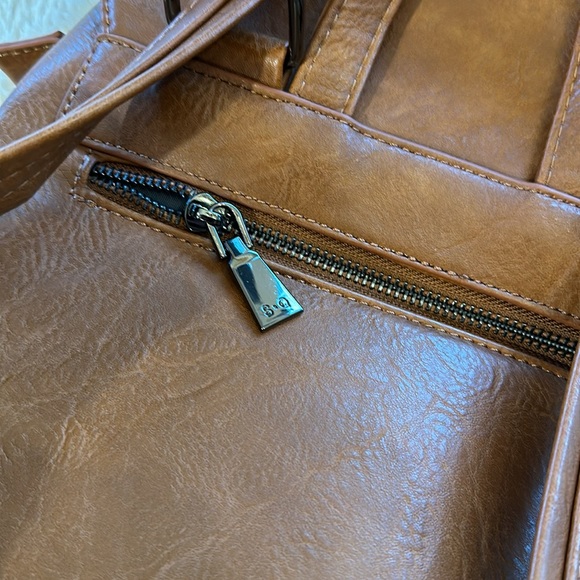 Nwot. S+Q backpack - Picture 10 of 11